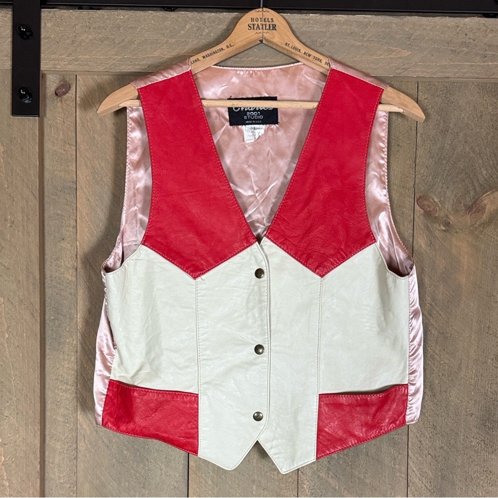 Vintage Charle’s Studio 2001 red and ivory leather vest with satin back Large - Picture 2 of 9